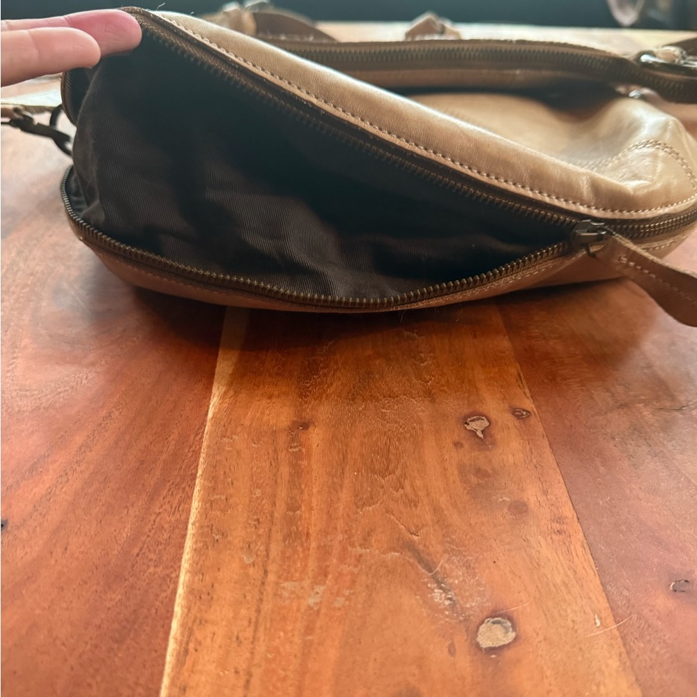 Bed Stu Leather Crossbody Bag - Picture 5 of 5